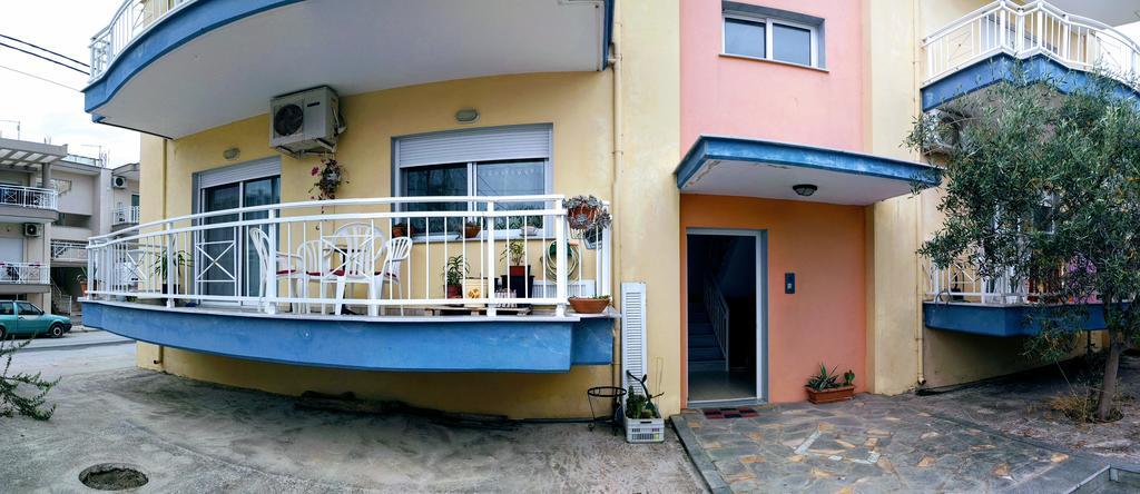 Dimitris Luxury Apartment Keramotí Buitenkant foto