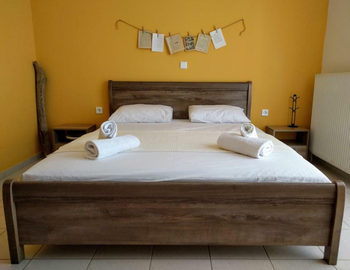 Dimitris Luxury Apartment Keramotí Buitenkant foto