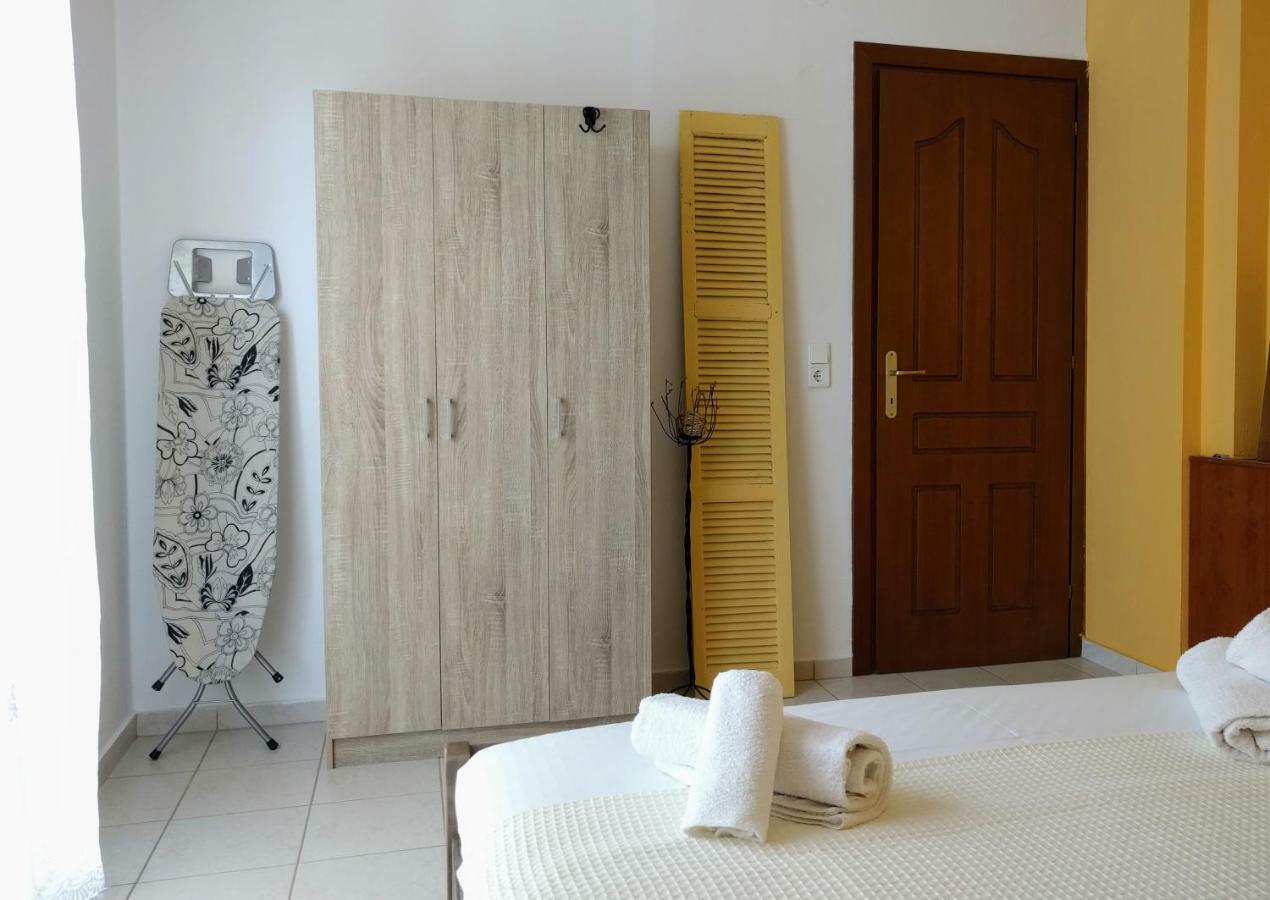 Dimitris Luxury Apartment Keramotí Buitenkant foto